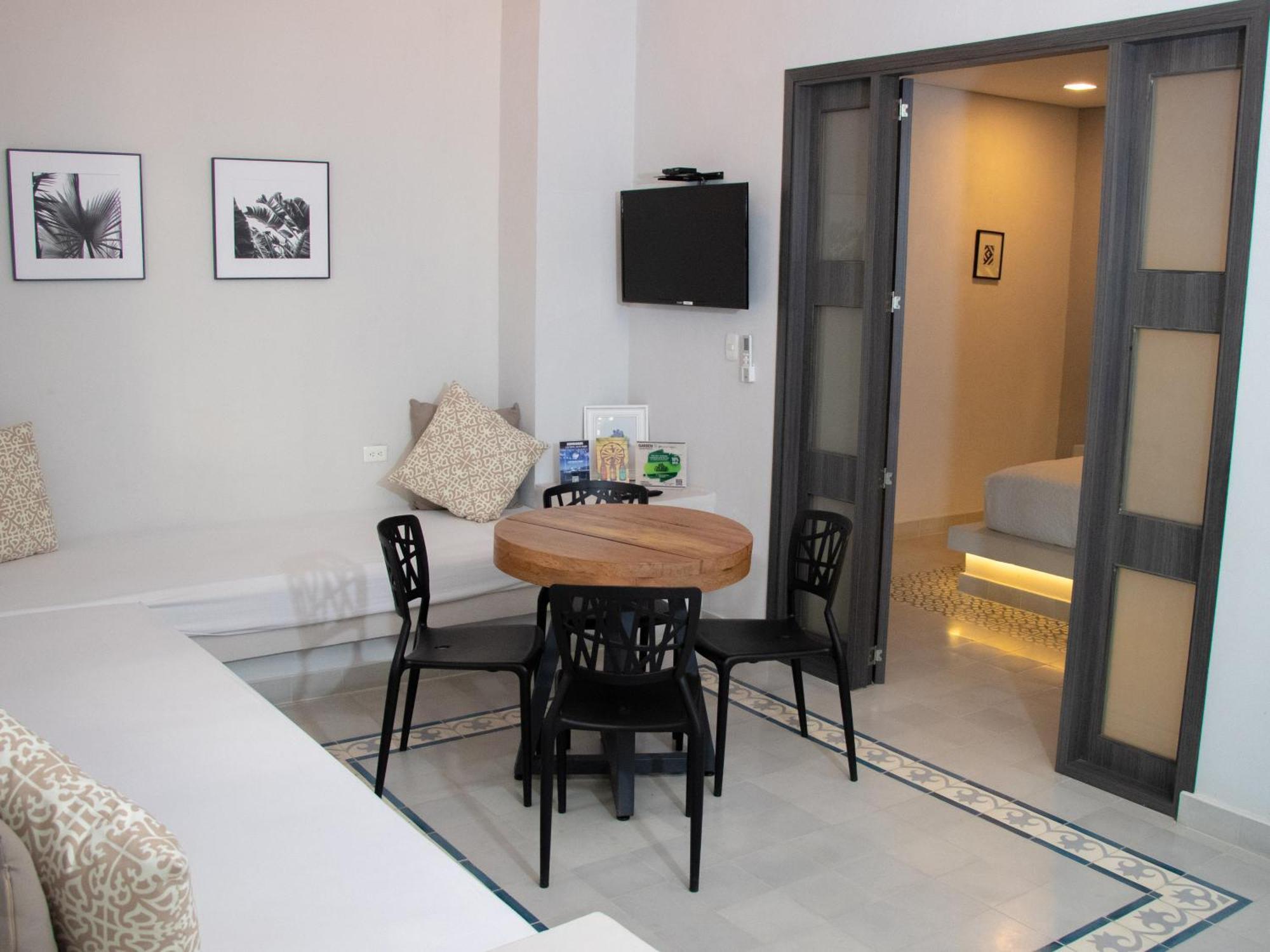 The Garden Suites ซันตามาร์ตา ภายนอก รูปภาพ